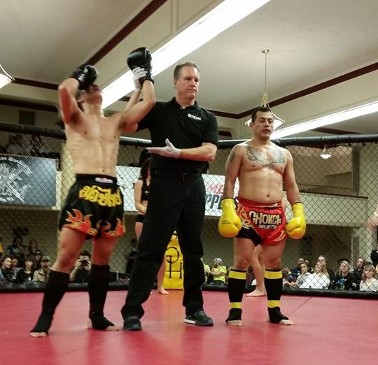 Keen Wong wins his first cage fight